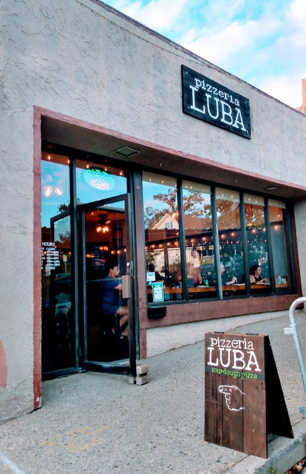 Pizzeria Luba | restaurant | 780 Lincoln Way, Auburn, CA 95603, USA | 5305372200 OR +1 530-537-2200