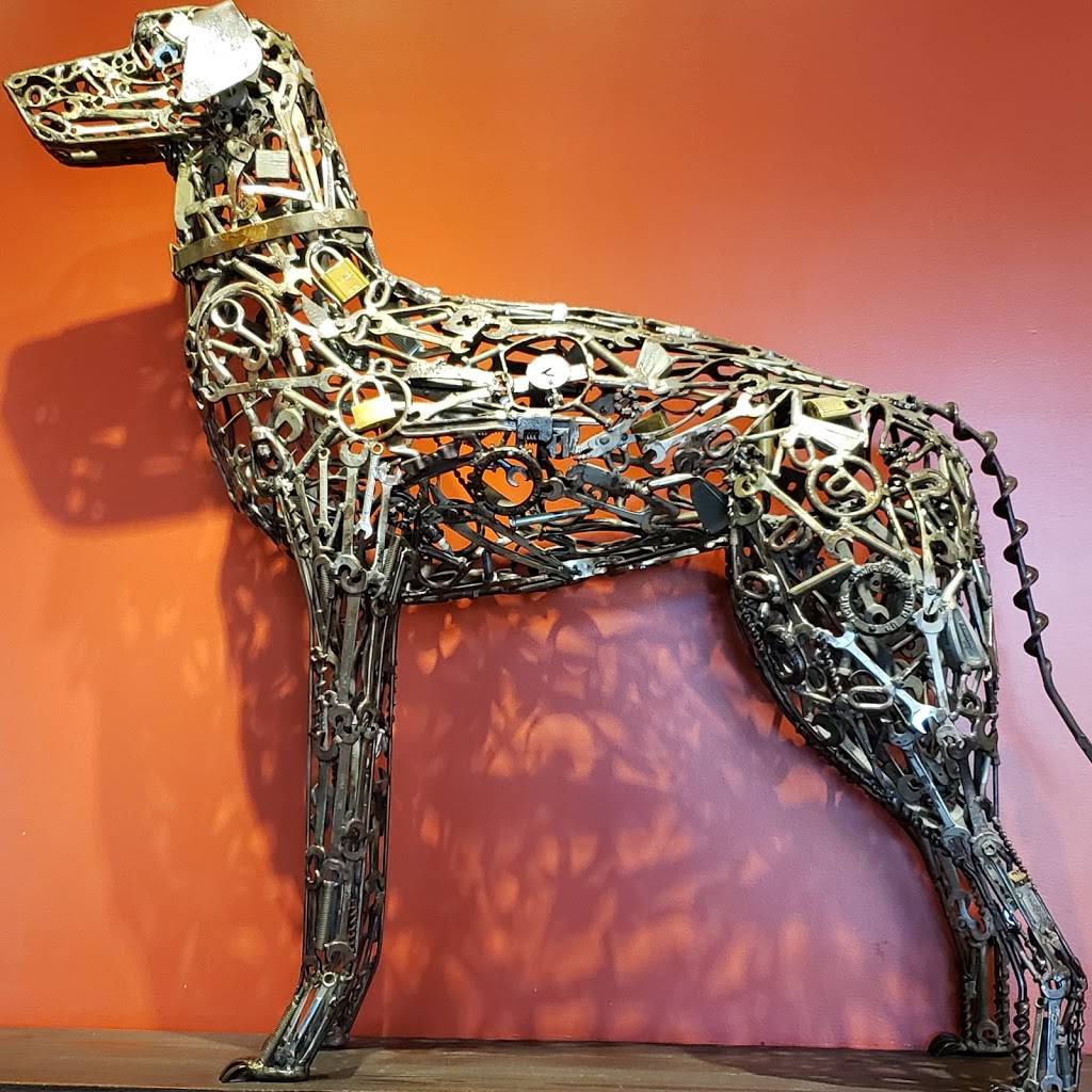 Lazy Dog Restaurant & Bar | restaurant | 1202 Camino Del Rio N, San Diego, CA 92108, USA | 6194816191 OR +1 619-481-6191