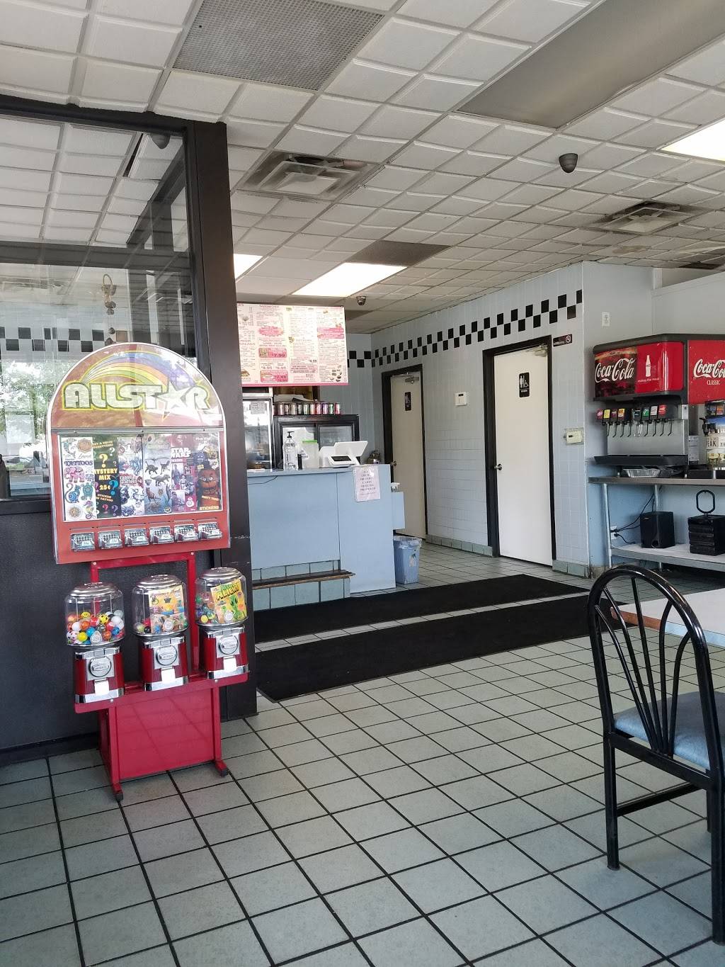 Bread Basket Deli | restaurant | 26667 Eight Mile Rd, Redford Charter Twp, MI 48240, USA | 3133874767 OR +1 313-387-4767