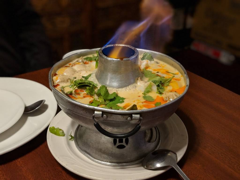 Dusita Thai Cuisine | restaurant | 2325 El Camino Real, Santa Clara, CA 95050, USA | 4082475199 OR +1 408-247-5199