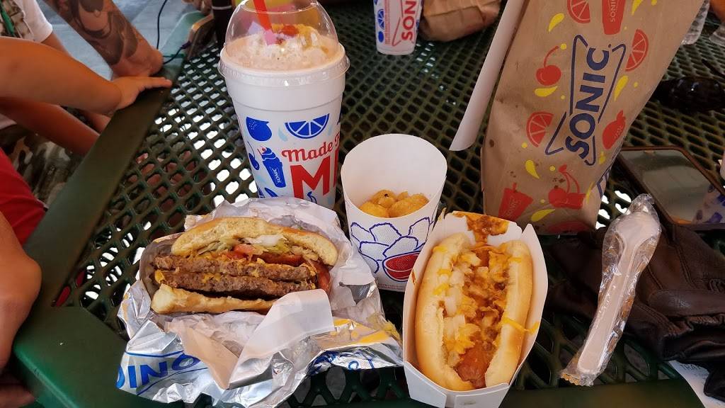 Sonic Drive-In | restaurant | 1632 Lemon St, Anaheim, CA 92801, USA | 7149924500 OR +1 714-992-4500