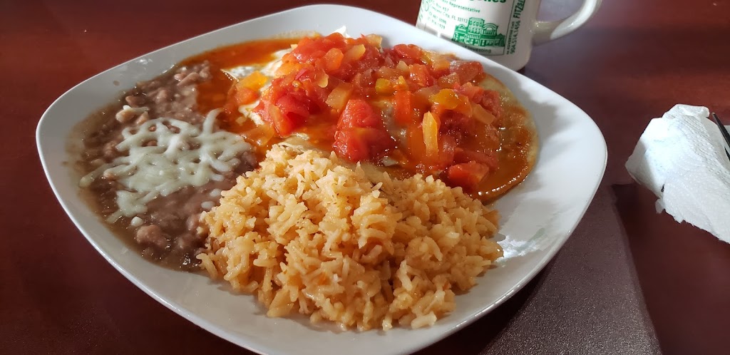 palmeras restaurant | restaurant | 105 Summit St, Crescent City, FL 32112, USA | 3866984672 OR +1 386-698-4672