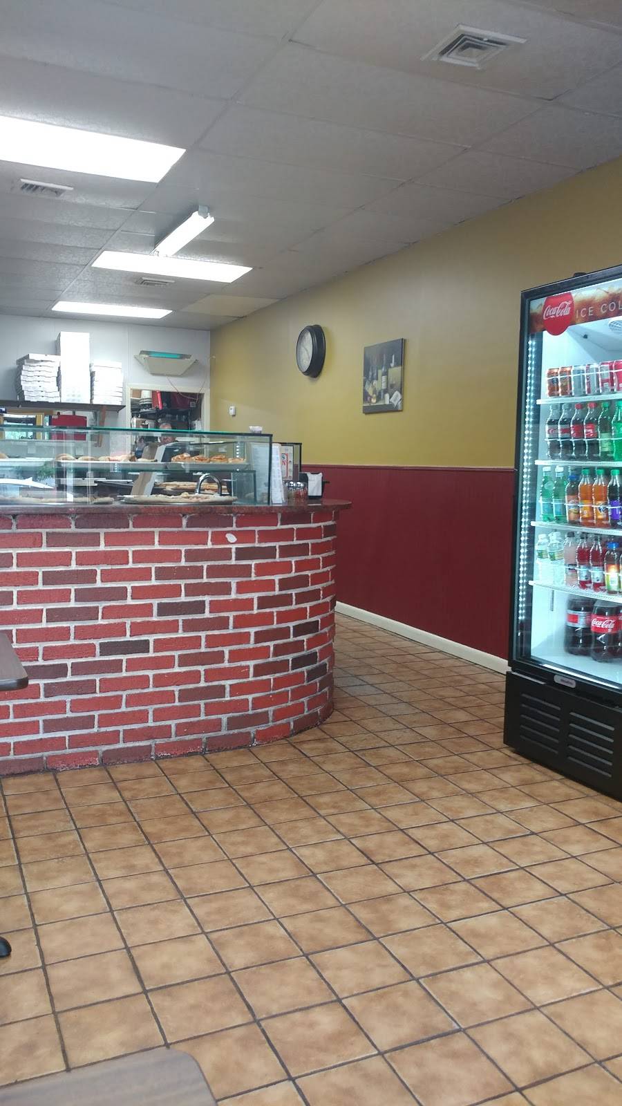 Milanos Pizza | restaurant | 5513, 894 Old Country Rd, Westbury, NY 11590, USA | 5163384966 OR +1 516-338-4966