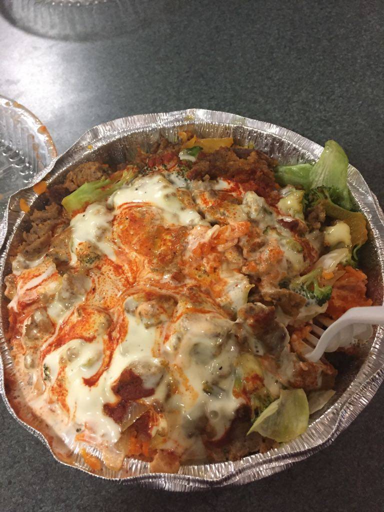 The Halal Cart | restaurant | 115 N Pleasant St, Amherst, MA 01002, USA | 6463315115 OR +1 646-331-5115