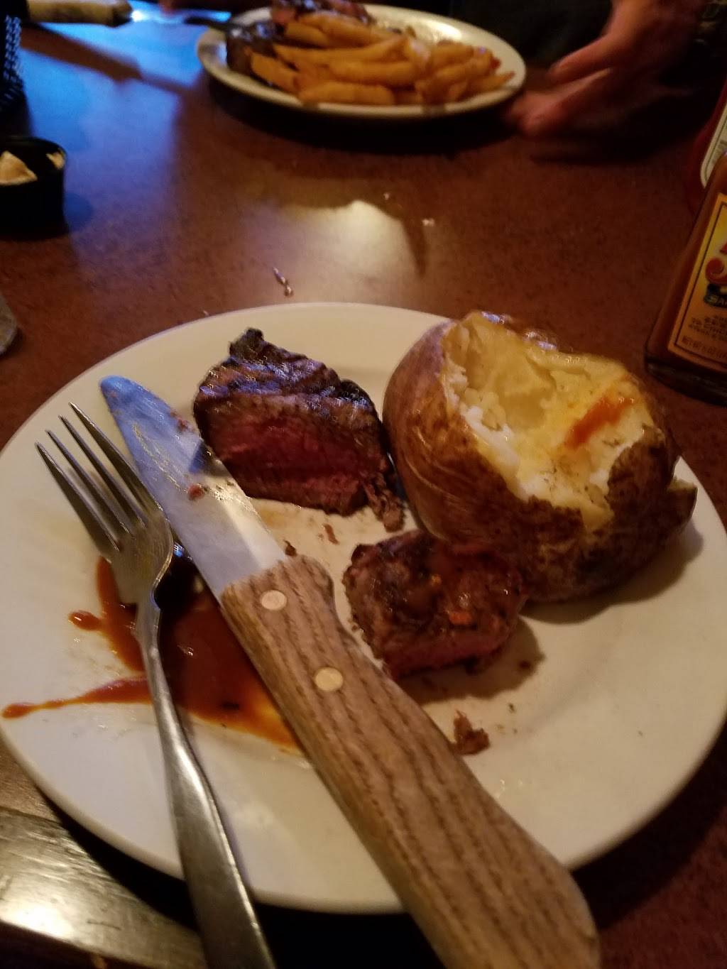 Waterstreet Grill | restaurant | 102 W Bremer Ave, Waverly, IA 50677, USA | 3193521493 OR +1 319-352-1493