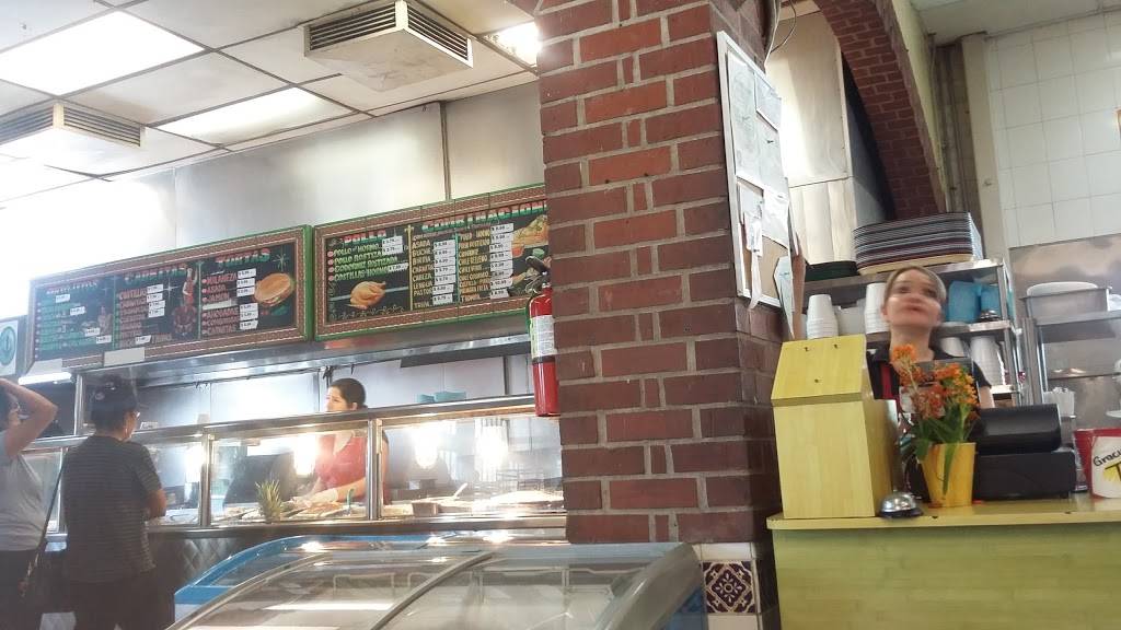 La Gloria Restaurant | restaurant | 5950, 430 S Oxnard Blvd, Oxnard, CA 93030, USA | 8054868735 OR +1 805-486-8735