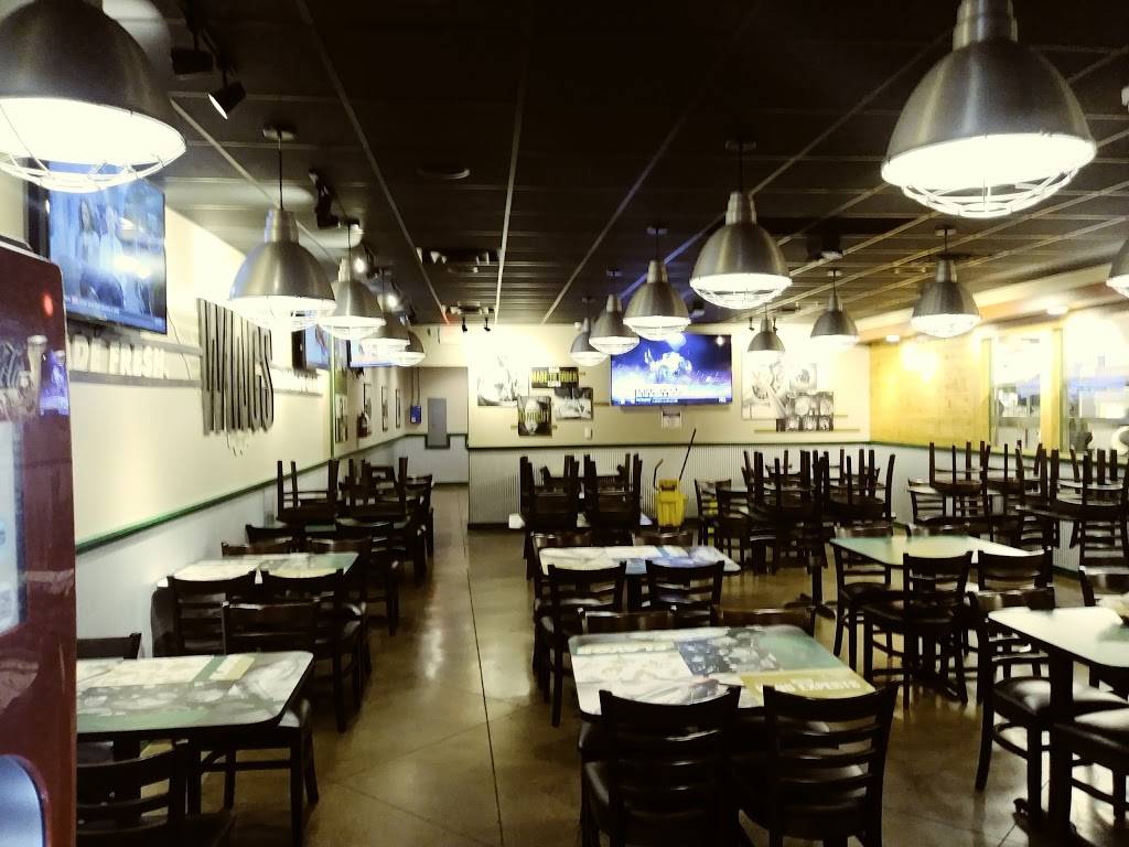 Wingstop | restaurant | 2828 S 3rd St, Terre Haute, IN 47802, USA | 8129174391 OR +1 812-917-4391