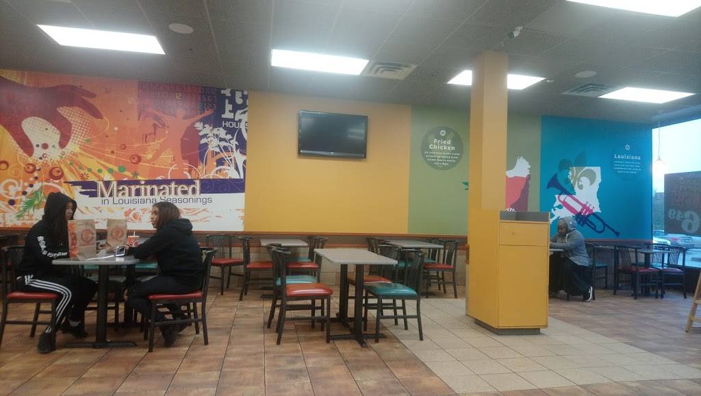 Popeyes Louisiana Kitchen | restaurant | 2200-2202 Jane St, North York, ON M3M 1A4, Canada | 4166148883 OR +1 416-614-8883