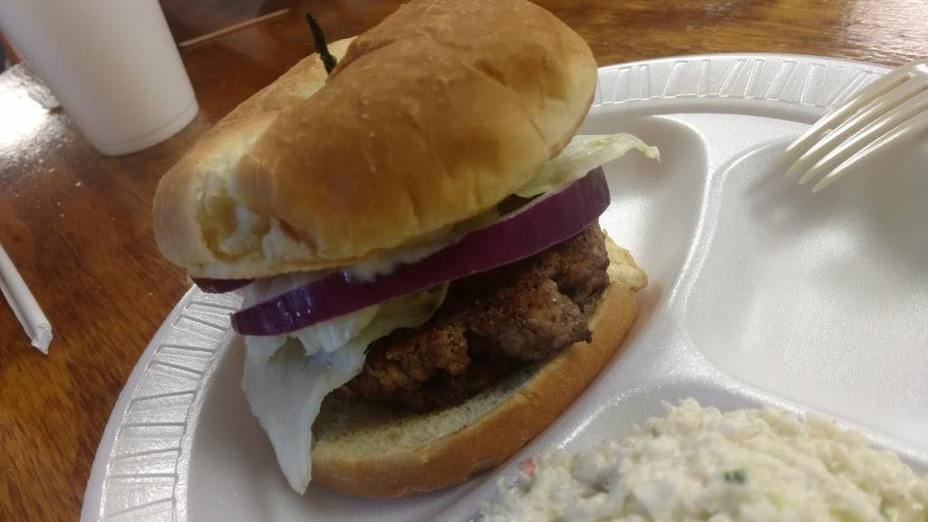 Up in Smoke BBQ Cafe and Gifts | restaurant | 10 W Main St, Monteagle, TN 37356, USA | 9312124506 OR +1 931-212-4506