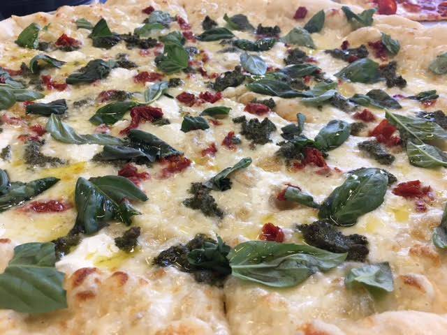 Slice Box Pizza | restaurant | 1727 1st Ave S, Seattle, WA 98134, USA | 2063813333 OR +1 206-381-3333