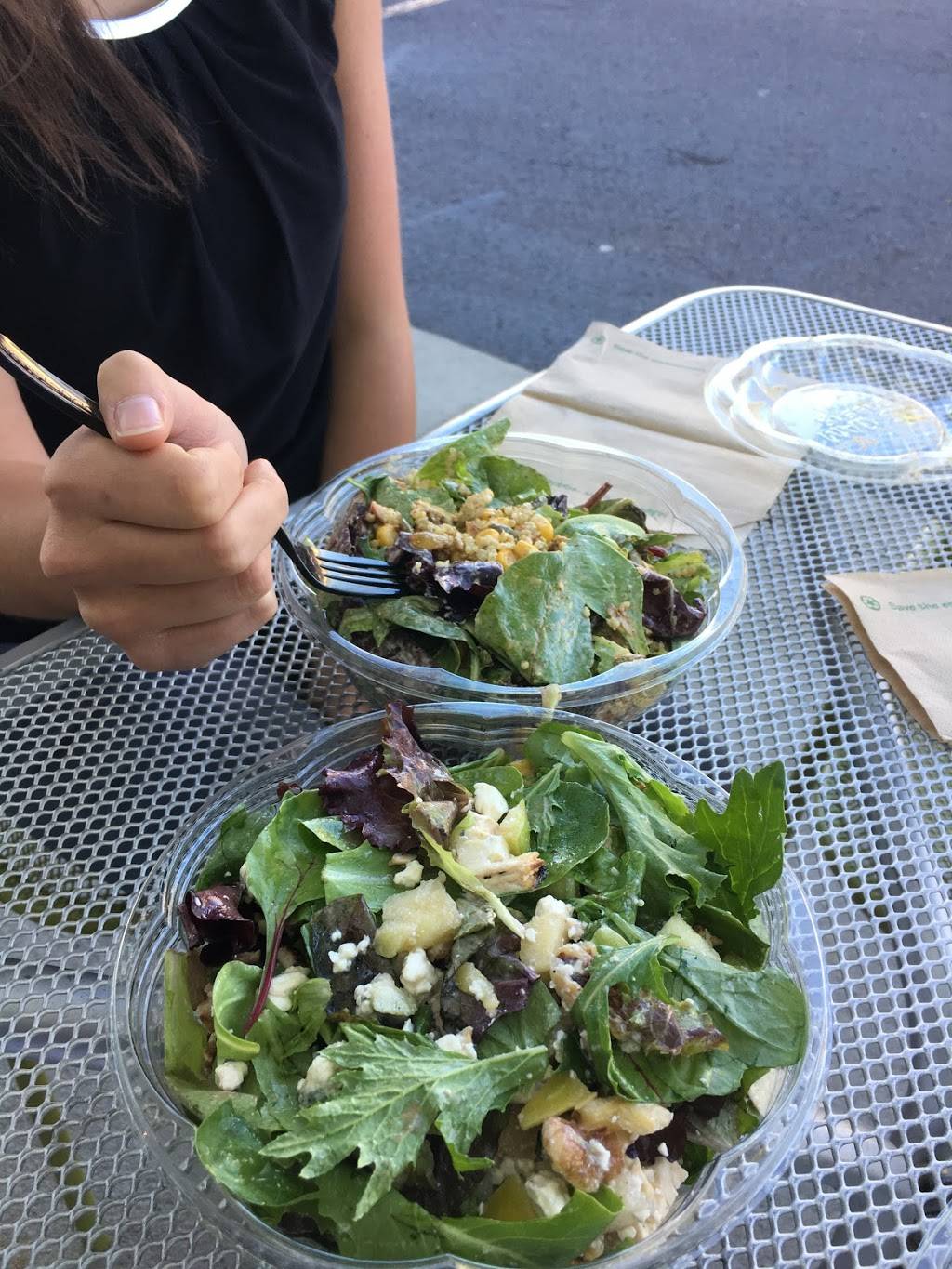 MAD Greens - Denver Tech Center | restaurant | 4948 S Yosemite St unit b, Greenwood Village, CO 80111, USA | 7202594441 OR +1 720-259-4441