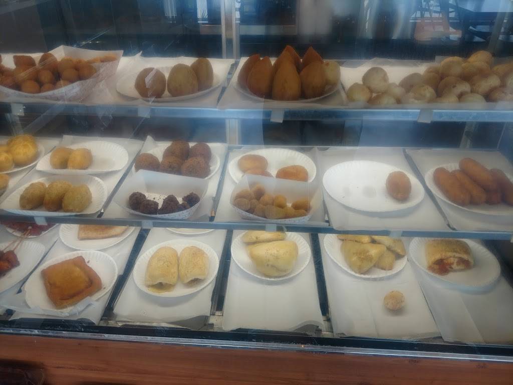 Miranda Bread | restaurant | 470 Waverly St, Framingham, MA 01702, USA | 5084051444 OR +1 508-405-1444