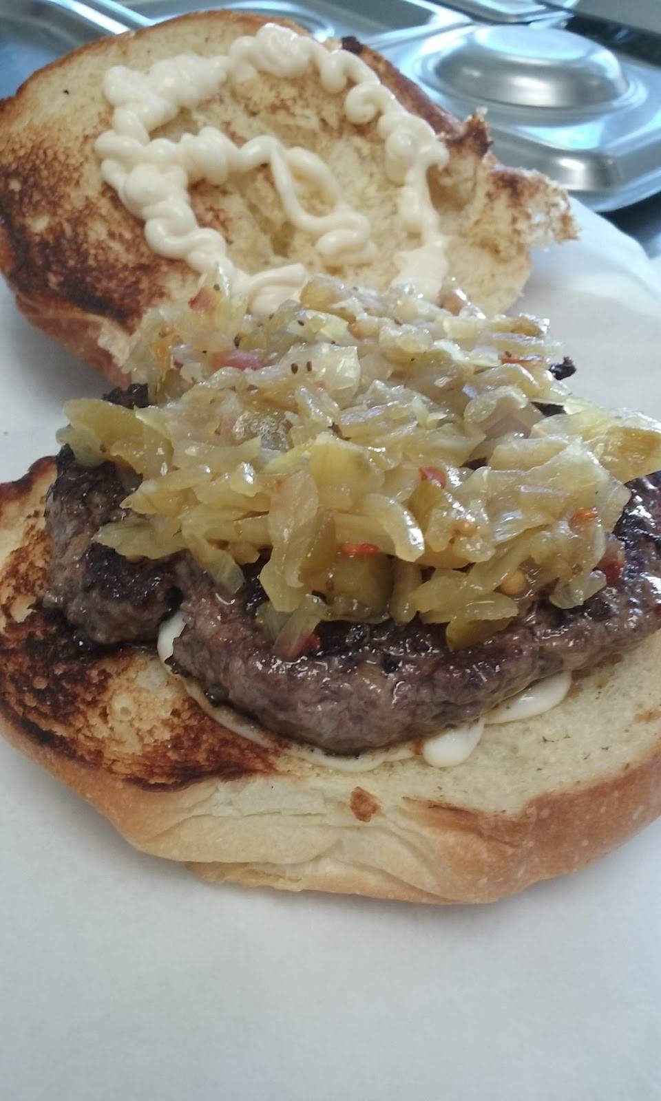 Mini-Burger | meal takeaway | 8125 Lefferts Blvd, Jamaica, NY 11415, USA | 7188054700 OR +1 718-805-4700