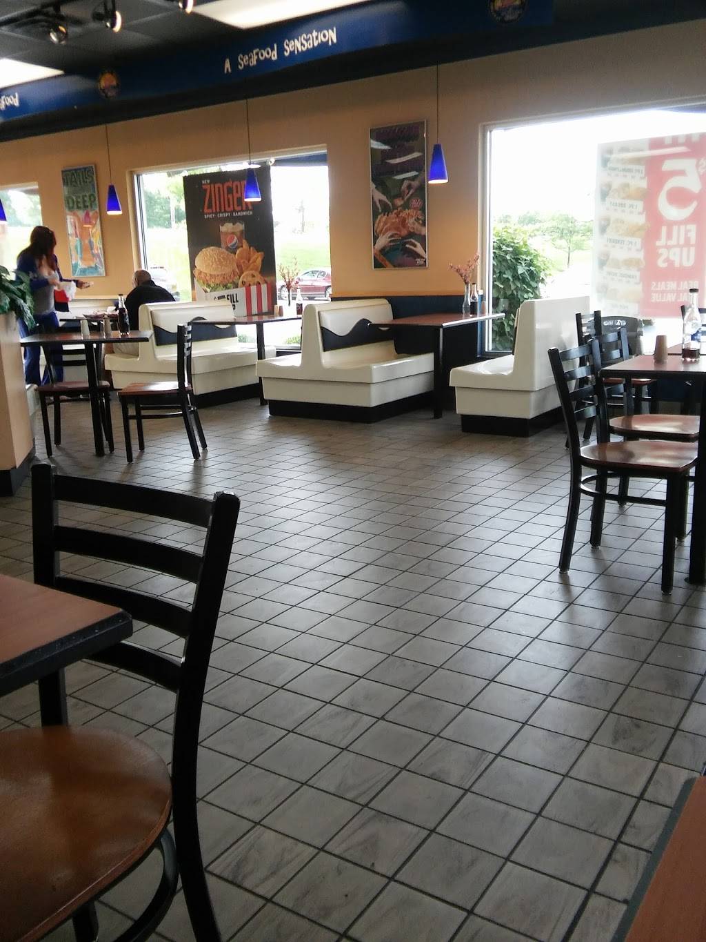 KFC | restaurant | 2480 N Fairfield Rd, Beavercreek, OH 45431, USA | 9374294041 OR +1 937-429-4041