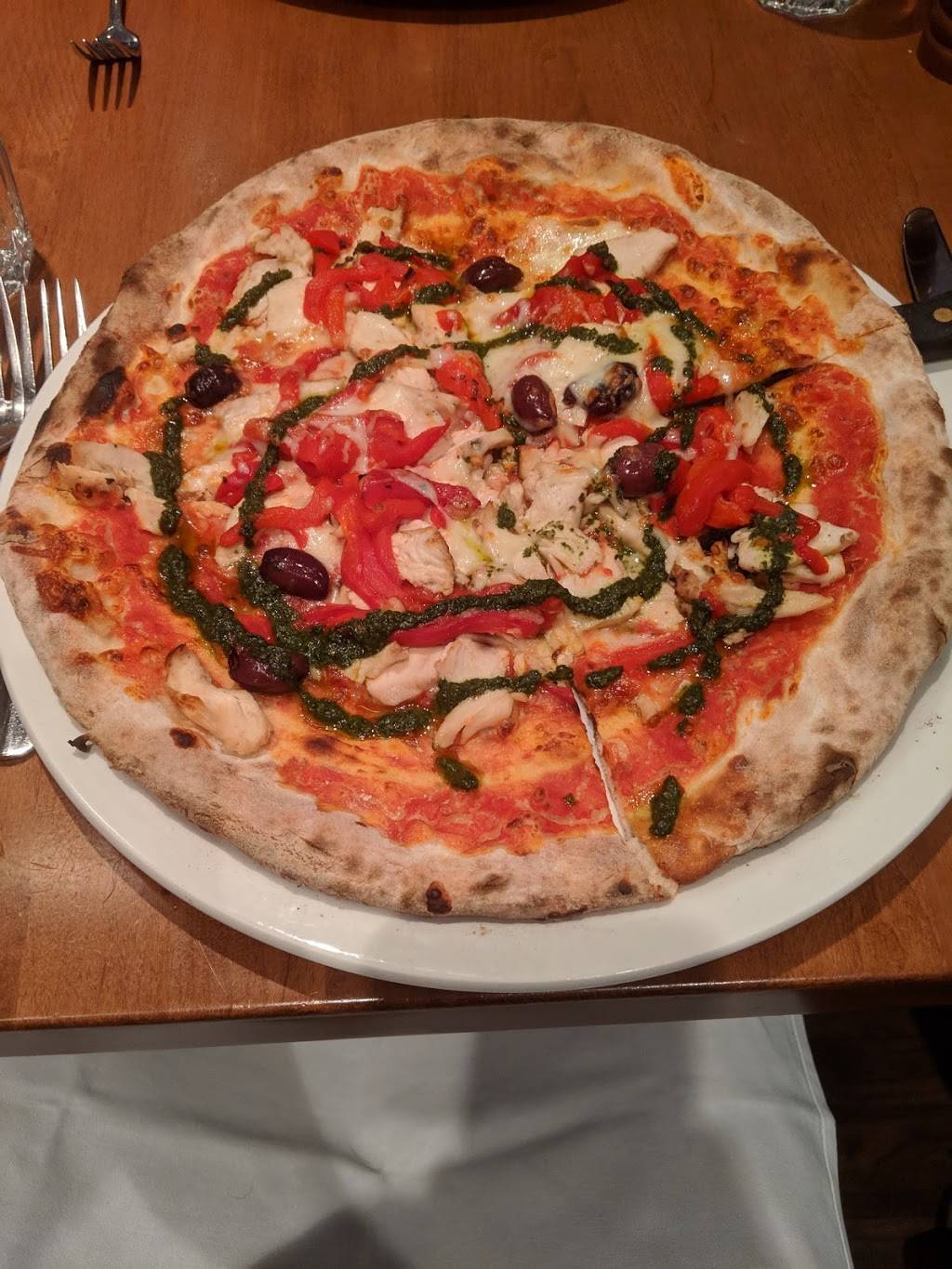 Fratelli Kanata | restaurant | 499 Terry Fox Dr, Kanata, ON K2T 1H7, Canada | 6135920225 OR +1 613-592-0225