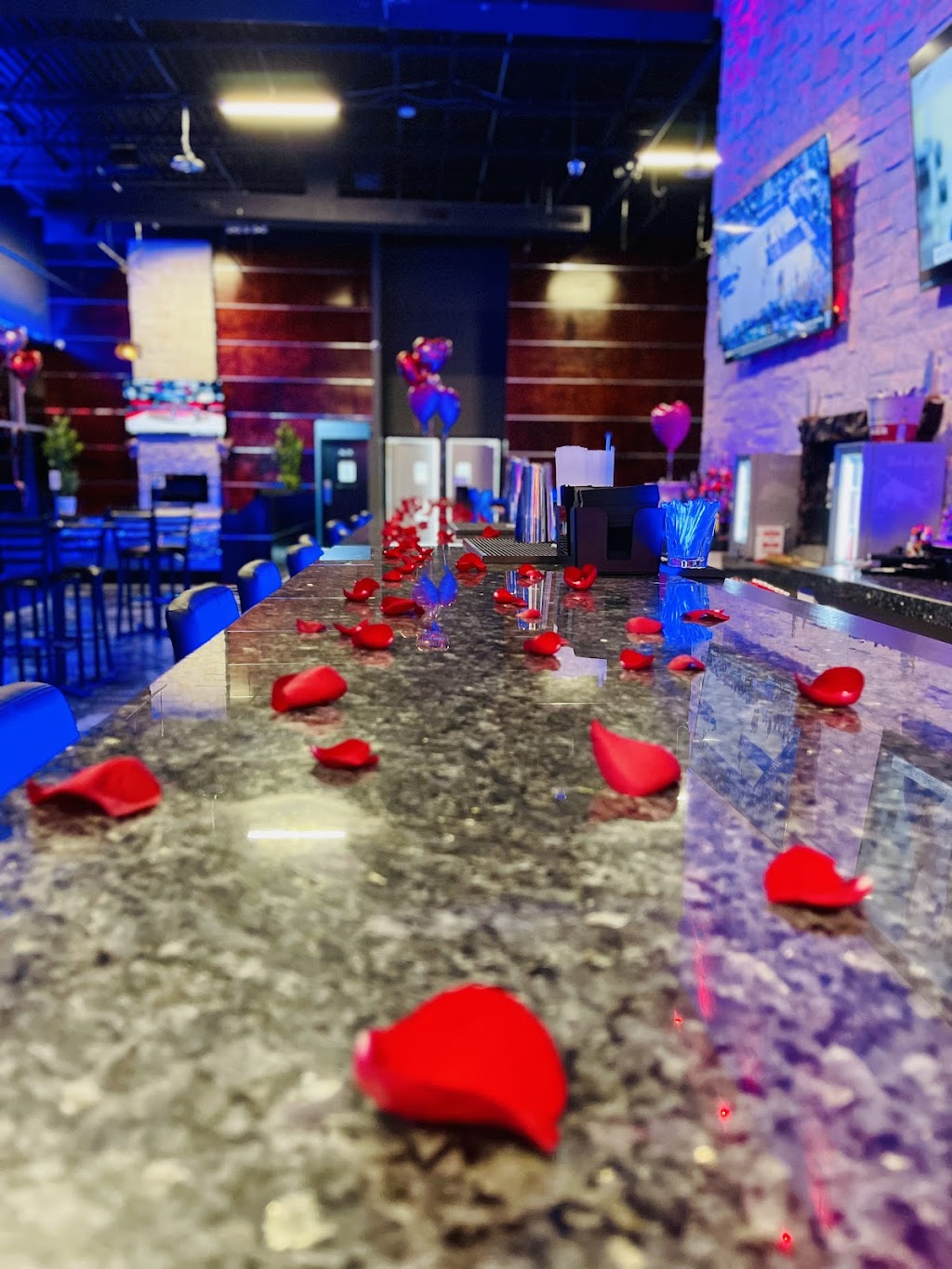 TX-6 Grill and Bar | restaurant | 15852 Yorktown Crossing Pkwy, Houston, TX 77084, USA | 8324276093 OR +1 832-427-6093