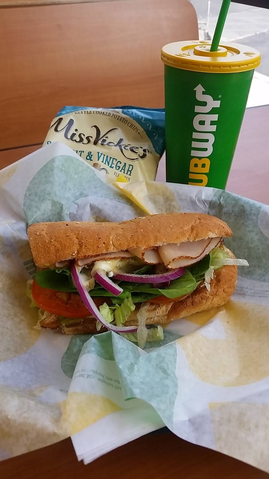 Subway | restaurant | Peoria Marketplace S/C, 7549 W Cactus Rd #113, Peoria, AZ 85381, USA | 6234860880 OR +1 623-486-0880