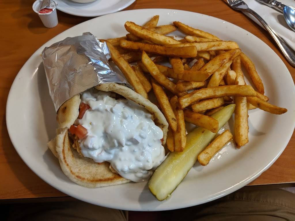 American Table Family Restaurant | restaurant | 7300 Secor Rd, Lambertville, MI 48144, USA | 7348546950 OR +1 734-854-6950