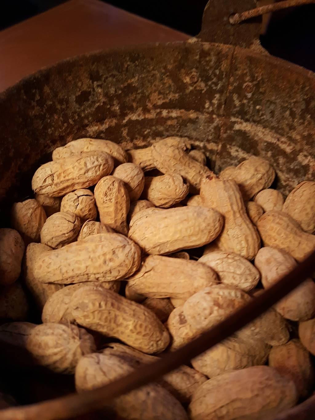 Texas Roadhouse | restaurant | 45255 Abell House Ln, California, MD 20619, USA | 3017376052 OR +1 301-737-6052