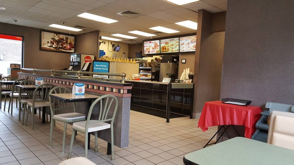 Burger King | restaurant | 5940 University Blvd, Coraopolis, PA 15108, USA | 4122645190 OR +1 412-264-5190
