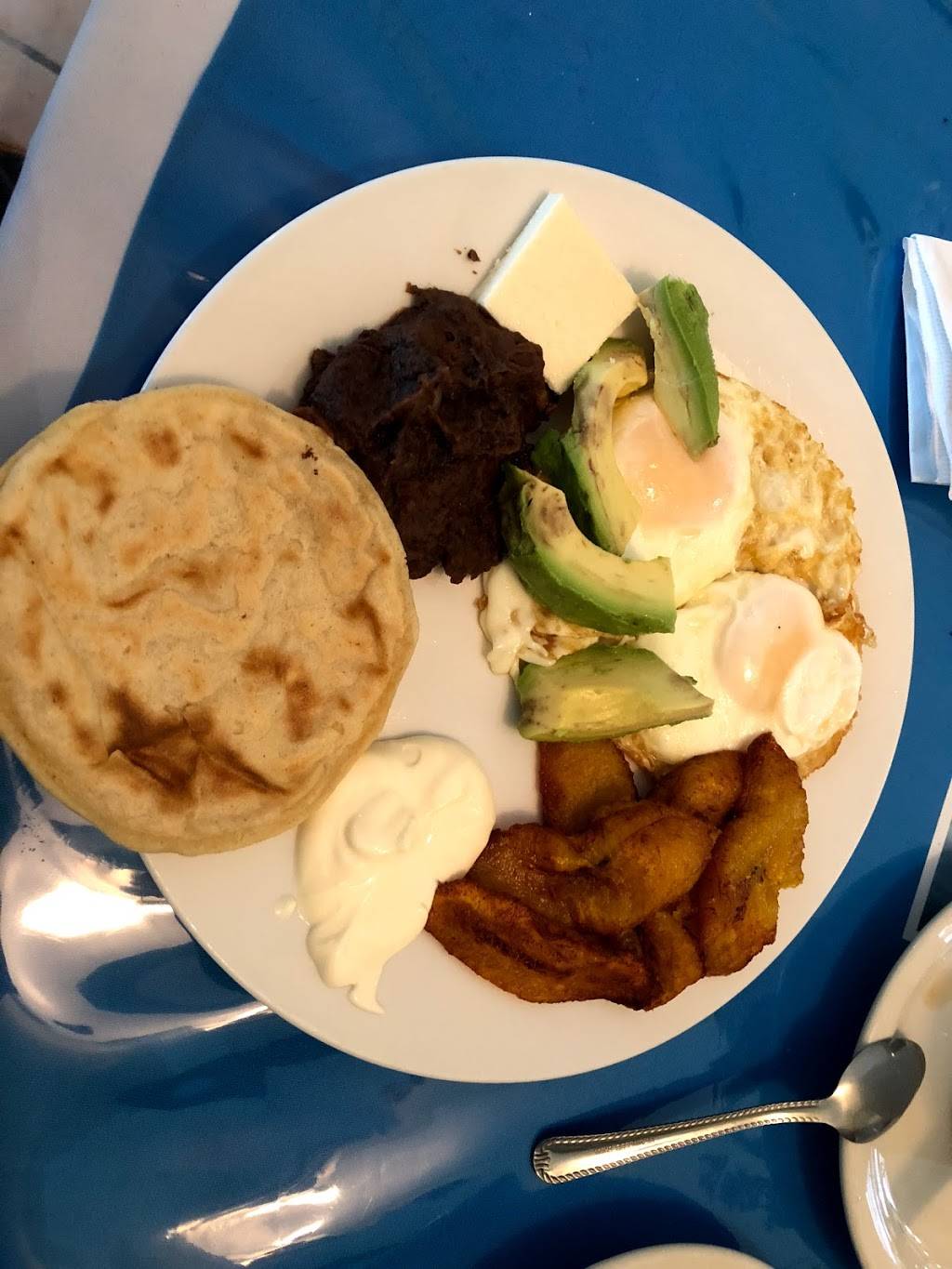 El Shaddai Latin Food & Deli Restaurant | restaurant | 2004 Main St, Bridgeport, CT 06604, USA | 2033314560 OR +1 203-331-4560