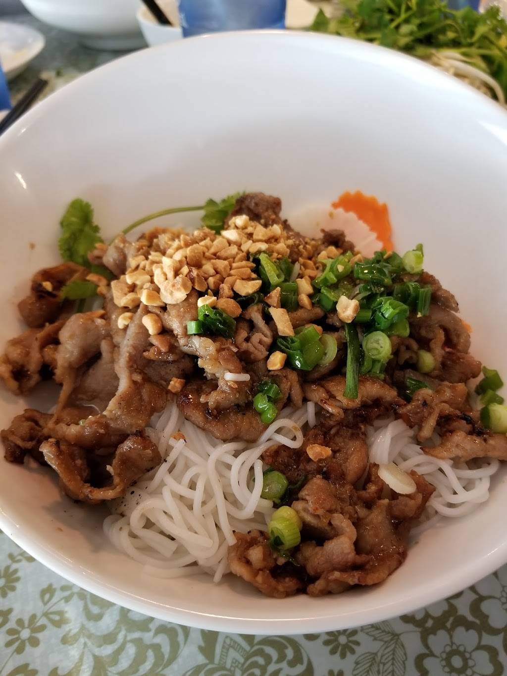 Pho Dim Sum | restaurant | 9866-8, Baymeadows Rd, Jacksonville, FL 32256, USA | 9046194606 OR +1 904-619-4606