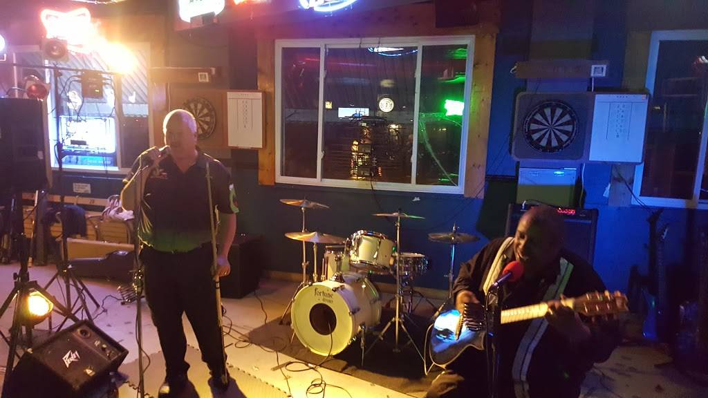 Jackies Sports Bar & Grill | restaurant | 569 S State St, Painesville, OH 44077, USA | 4403579394 OR +1 440-357-9394