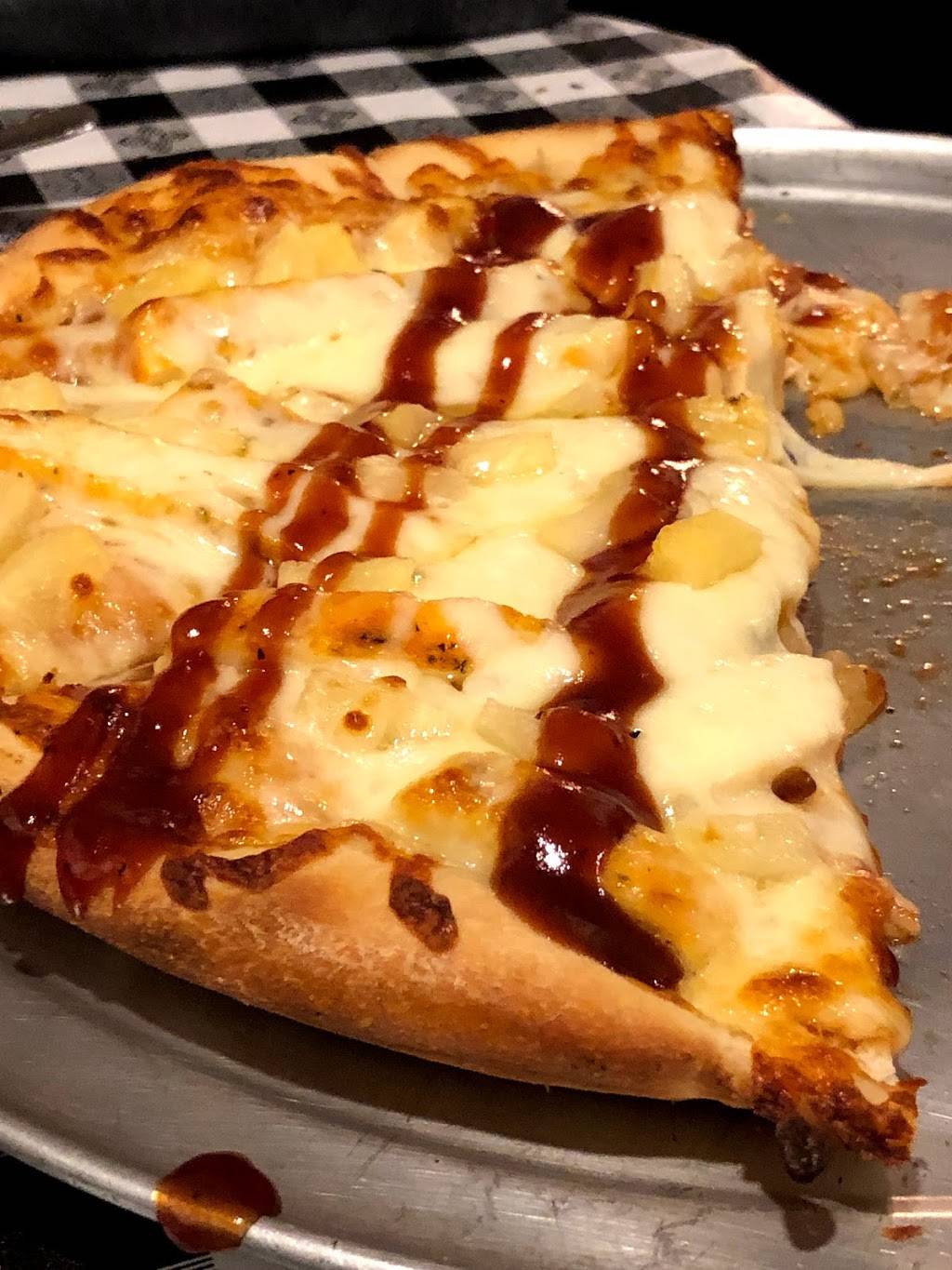 Angies Pizza | restaurant | 6932 Hillside Rd, Independence, OH 44131, USA | 2165248100 OR +1 216-524-8100