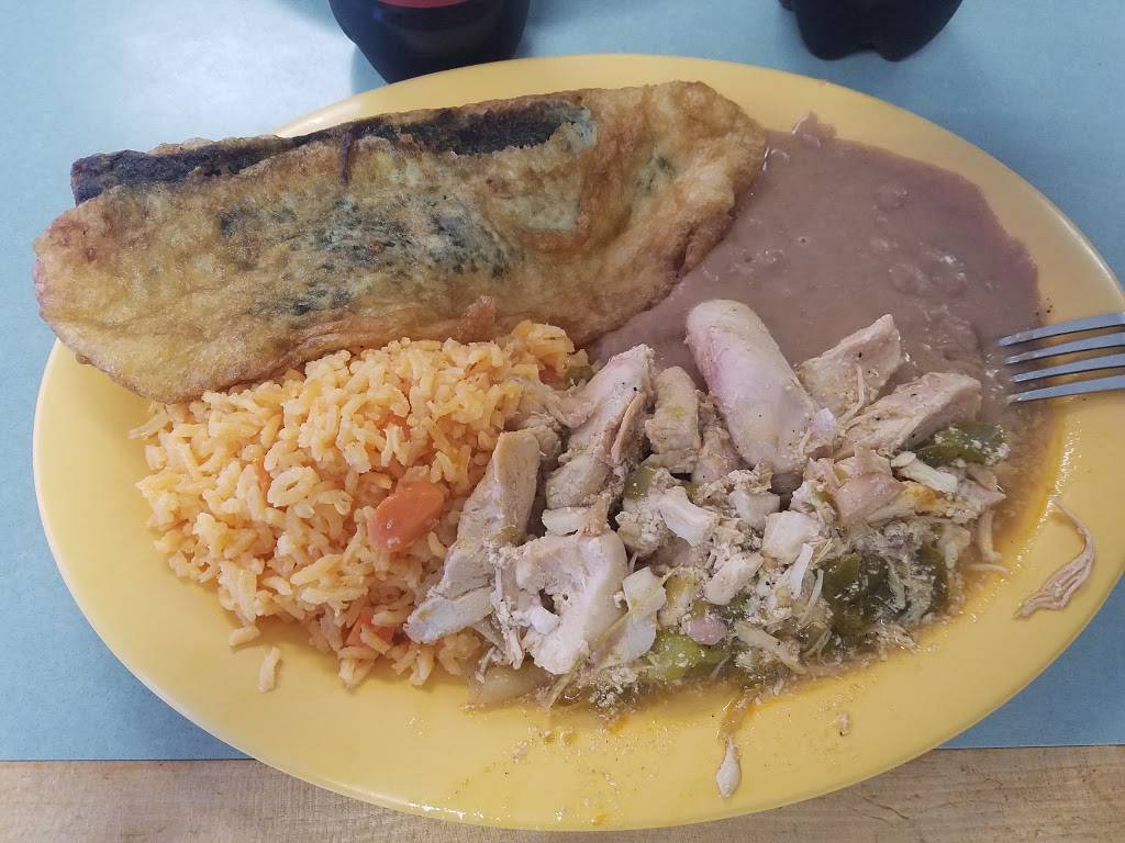 Taqueria Cristobal | restaurant | 2345 Aldine Mail Rte Rd, Houston, TX 77039, USA | 2812273211 OR +1 281-227-3211