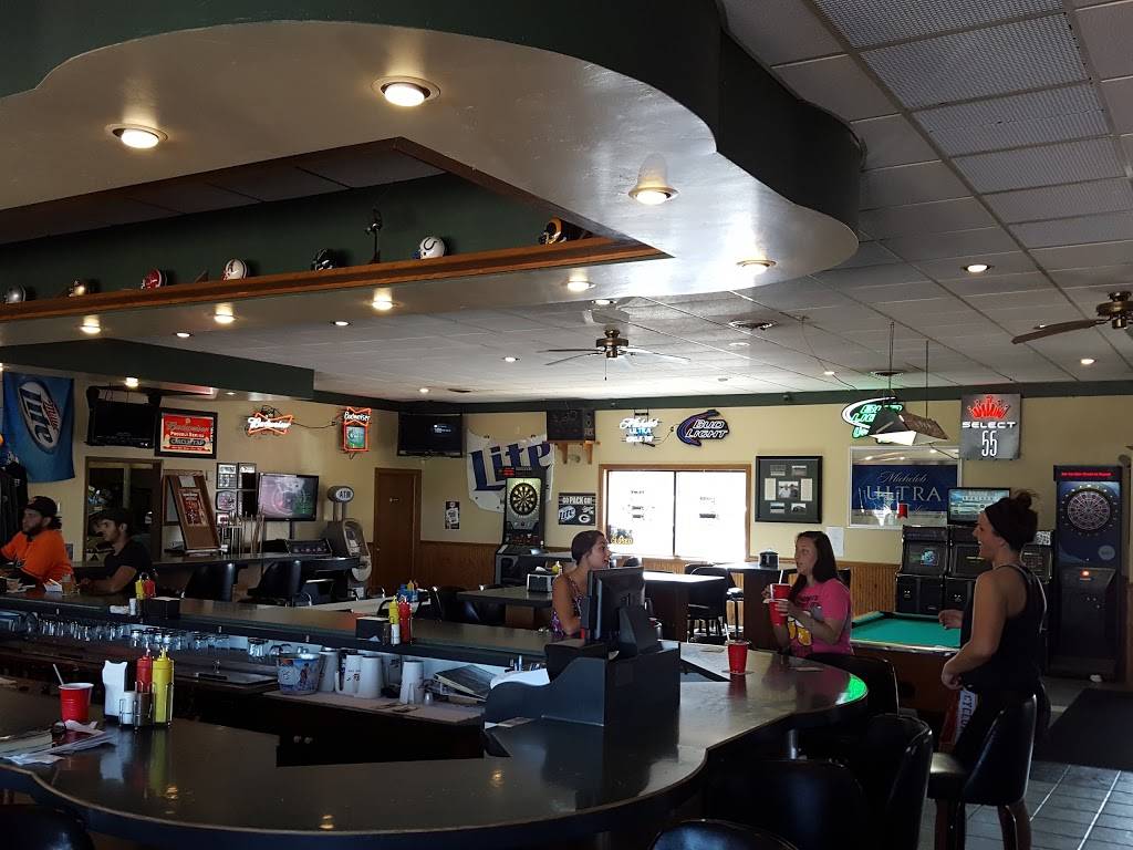 Circle Tap Bar & Grill | restaurant | 5813 County Rd NN, Denmark, WI 54208, USA | 9208638993 OR +1 920-863-8993