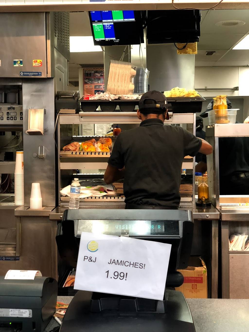 Burger King | restaurant | 146 Delancey St, New York, NY 10002, USA | 2127779522 OR +1 212-777-9522