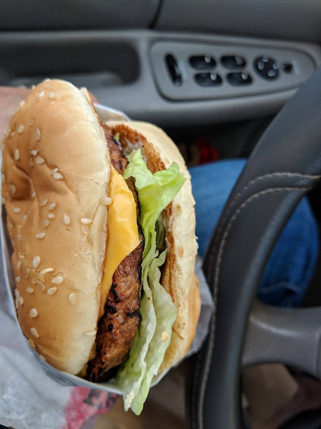 Carls Jr. | restaurant | 81770 US Highway 111, Indio, CA 92201, USA | 7603474479 OR +1 760-347-4479