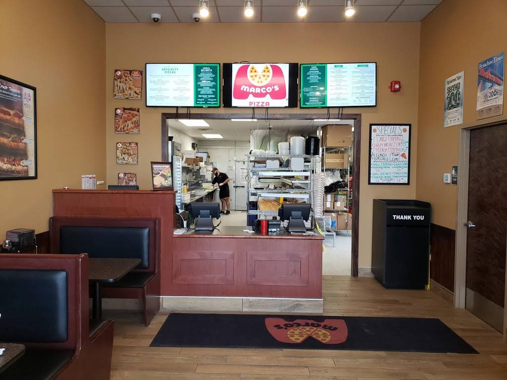 Marcos Pizza | meal delivery | 1767 Wilma Rudolph Blvd, Clarksville, TN 37040, USA | 9312786077 OR +1 931-278-6077