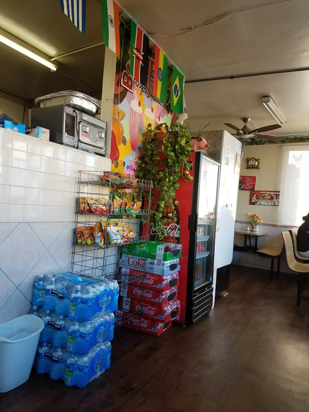 Ilopango Restaurant | restaurant | 1744 Venice Blvd, Los Angeles, CA 90006, USA | 3237668860 OR +1 323-766-8860