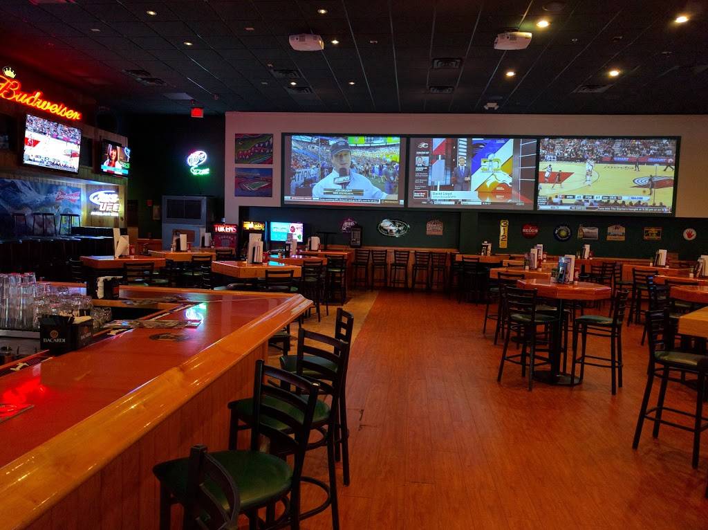 Gators Dockside Gainesville | restaurant | 3842 W Newberry Rd #1a, Gainesville, FL 32607, USA | 3523384445 OR +1 352-338-4445