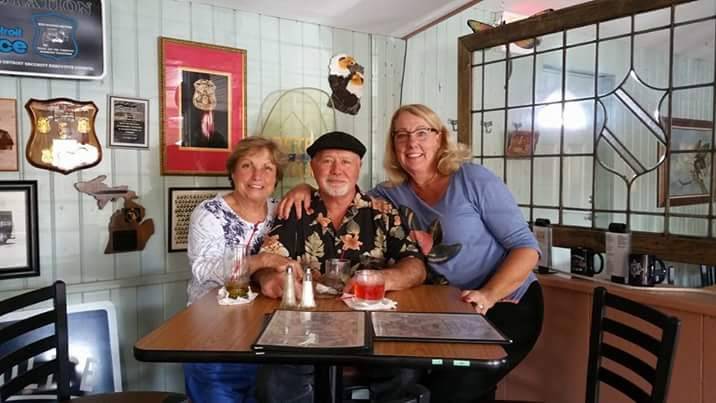 Pappys Pub | restaurant | 6449 M-65 S, Lachine, MI 49753, USA | 9893796037 OR +1 989-379-6037