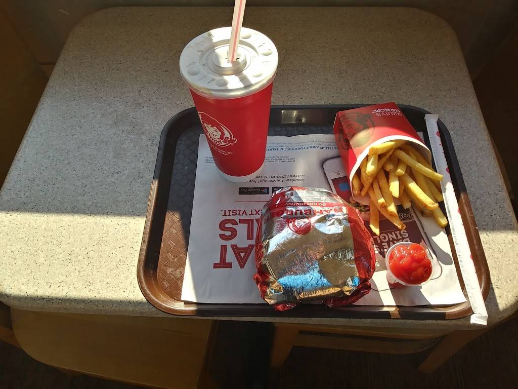 Wendys | restaurant | 4950 Linton Blvd, Delray Beach, FL 33445, USA | 5616379779 OR +1 561-637-9779