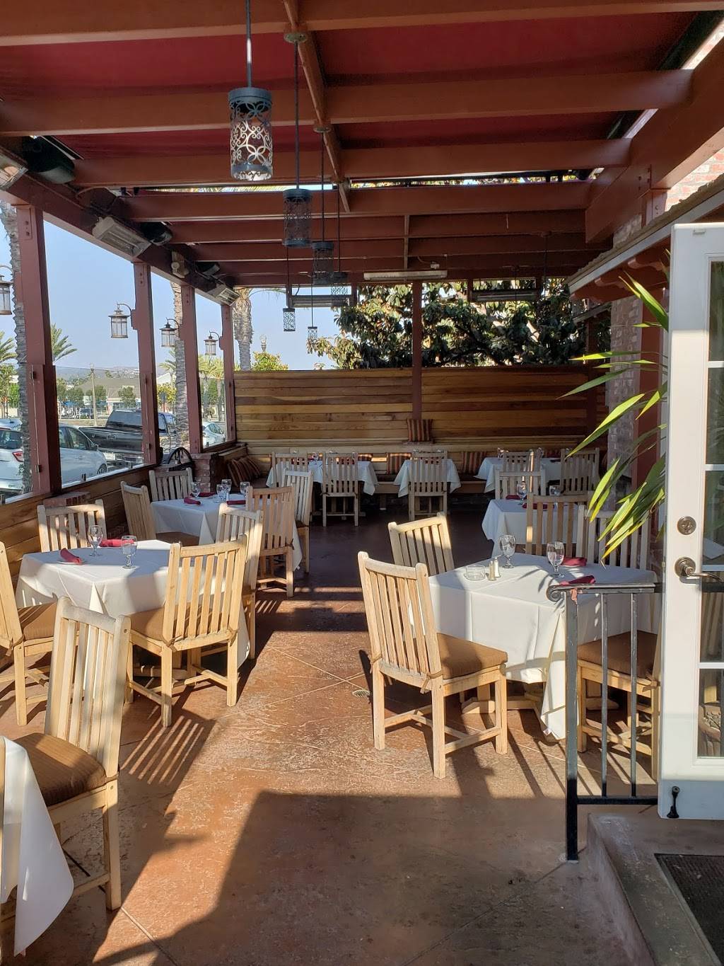 Lucianas Ristorante | restaurant | 24312 Del Prado Ave, Dana Point, CA 92629, USA | 9496616500 OR +1 949-661-6500