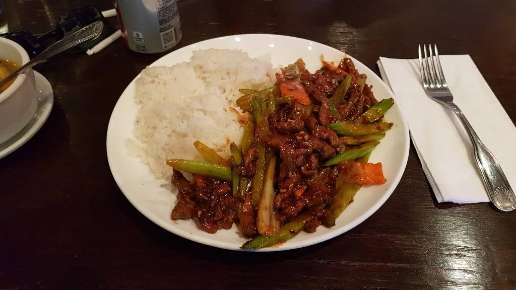 Happy Family Restaurant | restaurant | 500 W 43rd St, New York, NY 10036, USA | 2126956035 OR +1 212-695-6035