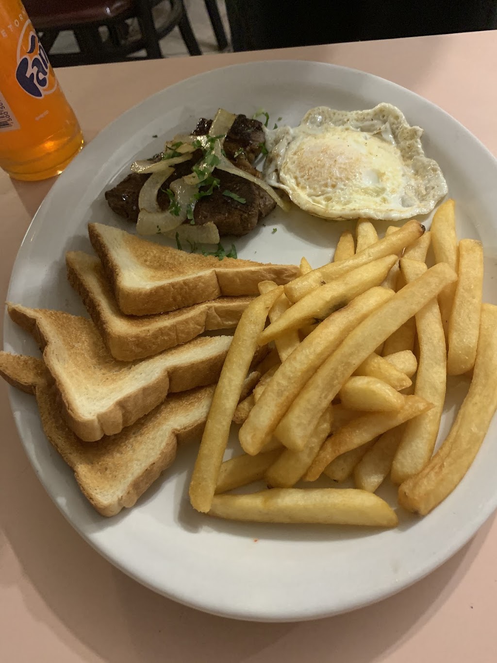 Restaurante California | restaurant | 3914 San Bernardo Ave, Laredo, TX 78041, USA | 9564416263 OR +1 956-441-6263