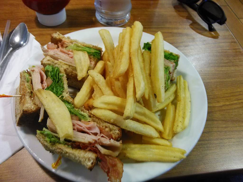 Dennys | restaurant | 3520 Auburn Blvd, Sacramento, CA 95821, USA | 9164811357 OR +1 916-481-1357