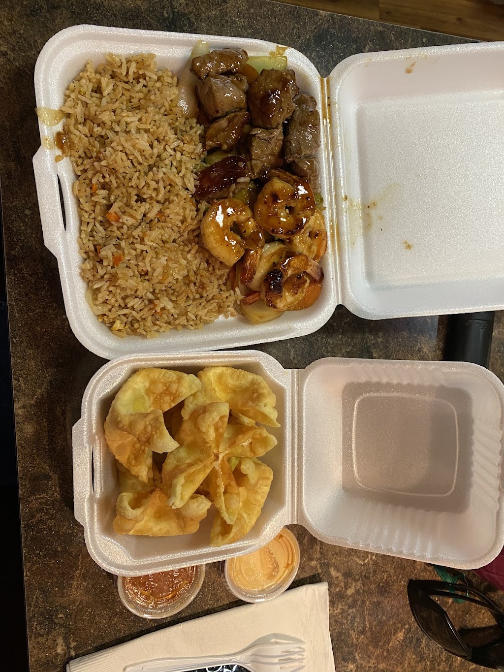 Saru hibachi and sushi | restaurant | 4300 23rd St, Columbus, NE 68601, USA | 5312481335 OR +1 531-248-1335