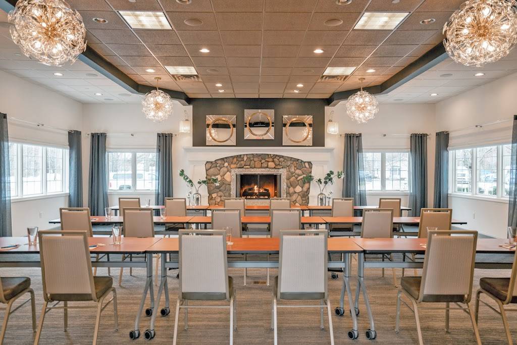 Bay Pointe Inn | restaurant | 11456 Marsh Rd, Shelbyville, MI 49344, USA | 2696728111 OR +1 269-672-8111