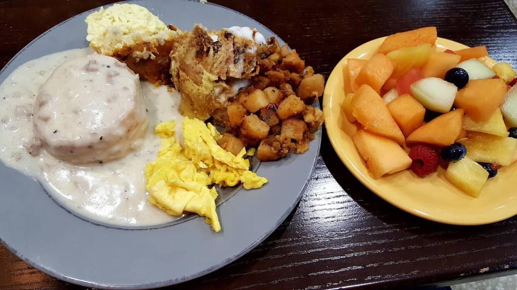 Farm House Restaurant | restaurant | 2029 S Neil St, Champaign, IL 61820, USA | 2173557878 OR +1 217-355-7878