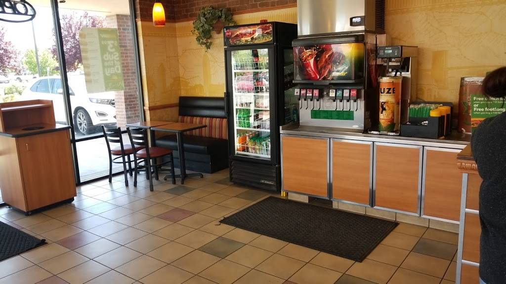 Subway | restaurant | Settlers Village Shopping Center, 1912 CA-65 #240, Wheatland, CA 95692, USA | 5306332380 OR +1 530-633-2380