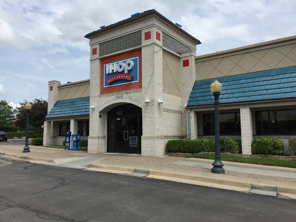 IHOP | restaurant | 15410 W 119th St, Olathe, KS 66062, USA | 9133932174 OR +1 913-393-2174