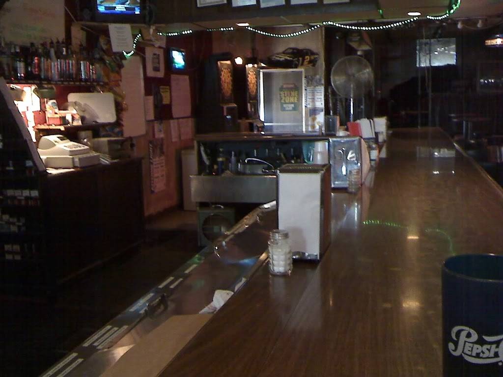 End Zone | restaurant | 284 N Division St, Woodhull, IL 61490, USA | 3093342641 OR +1 309-334-2641