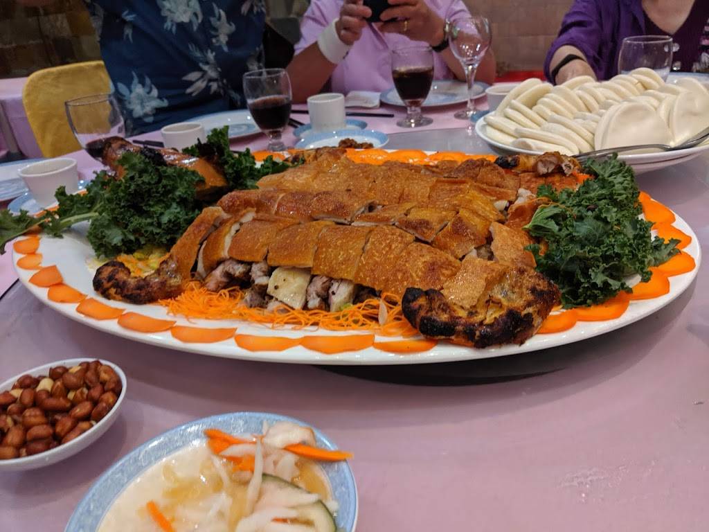 Broadway Chinese Seafood | restaurant | 83-17 Broadway, Queens, NY 11373, USA | 7186990688 OR +1 718-699-0688