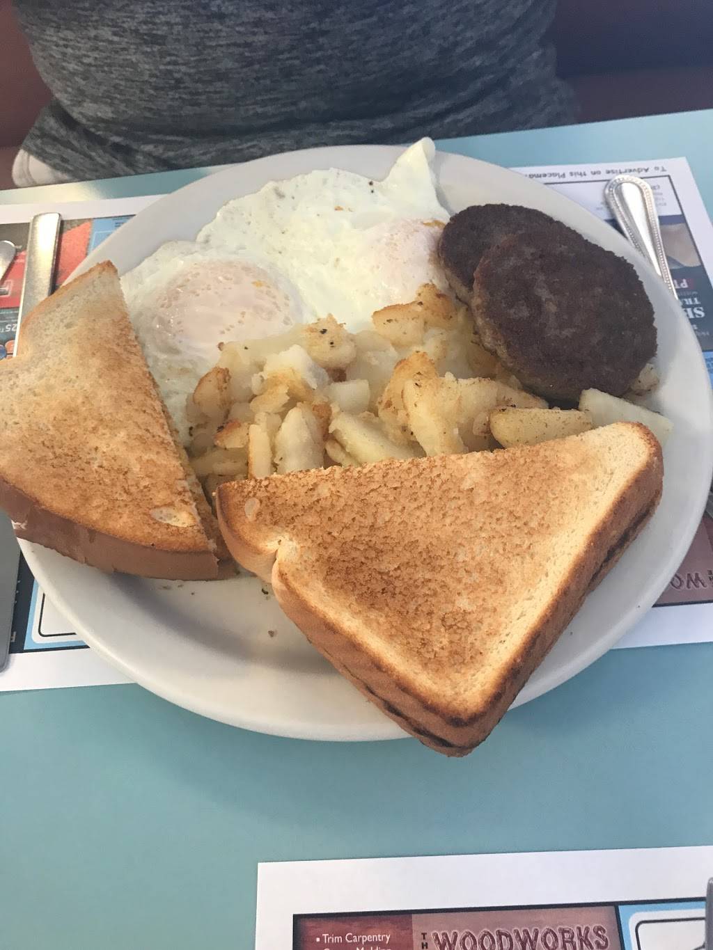 Breakfast & Lunch Nook | restaurant | 1376 Pinehurst Dr, Spring Hill, FL 34606, USA | 3526867686 OR +1 352-686-7686