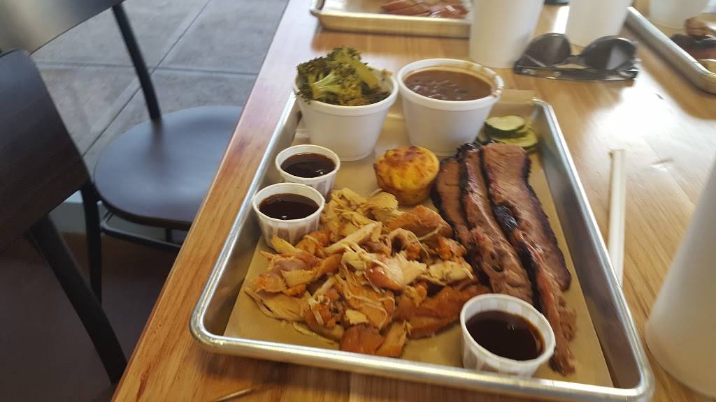 NakedQ BBQ | restaurant | 10240 N 90th St Suite 105, Scottsdale, AZ 85258, USA | 4809122102 OR +1 480-912-2102